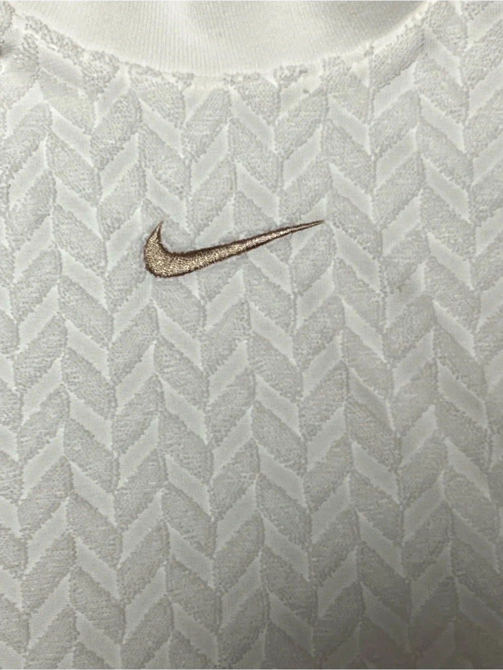 Nike Everyday Modern Allover Jacquard Boxy Center Swoosh Mock Neck Top Sail S
